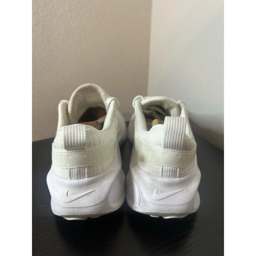 Nike ReactX Infinity Run 4 Womens Size 9 Triple White Running Shoes Sneakers
